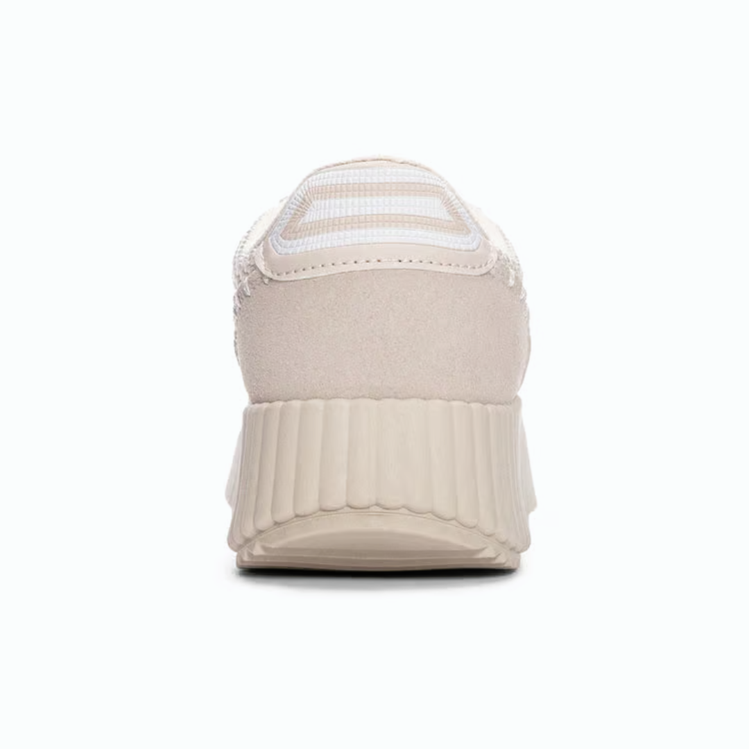 Chinese Laundry Spirited Mesh Pull-On Sneaker - Cream