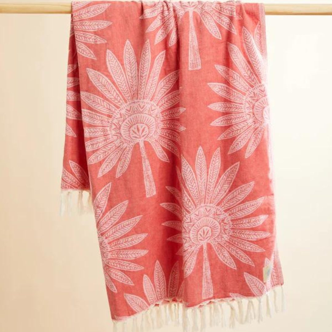 Spartina Beach Blanket - Palmetto Frond Red