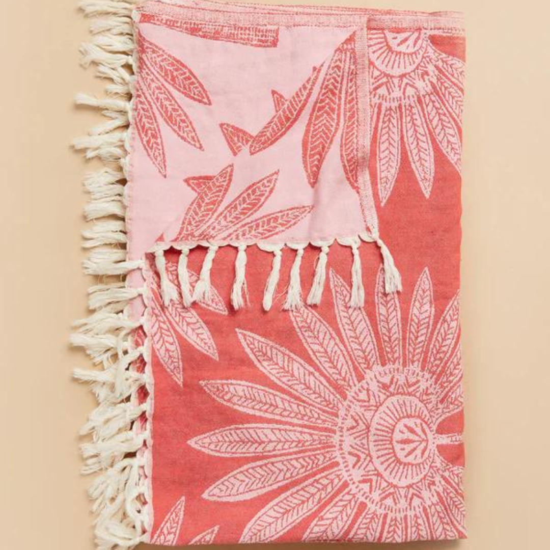 Spartina Beach Blanket - Palmetto Frond Red