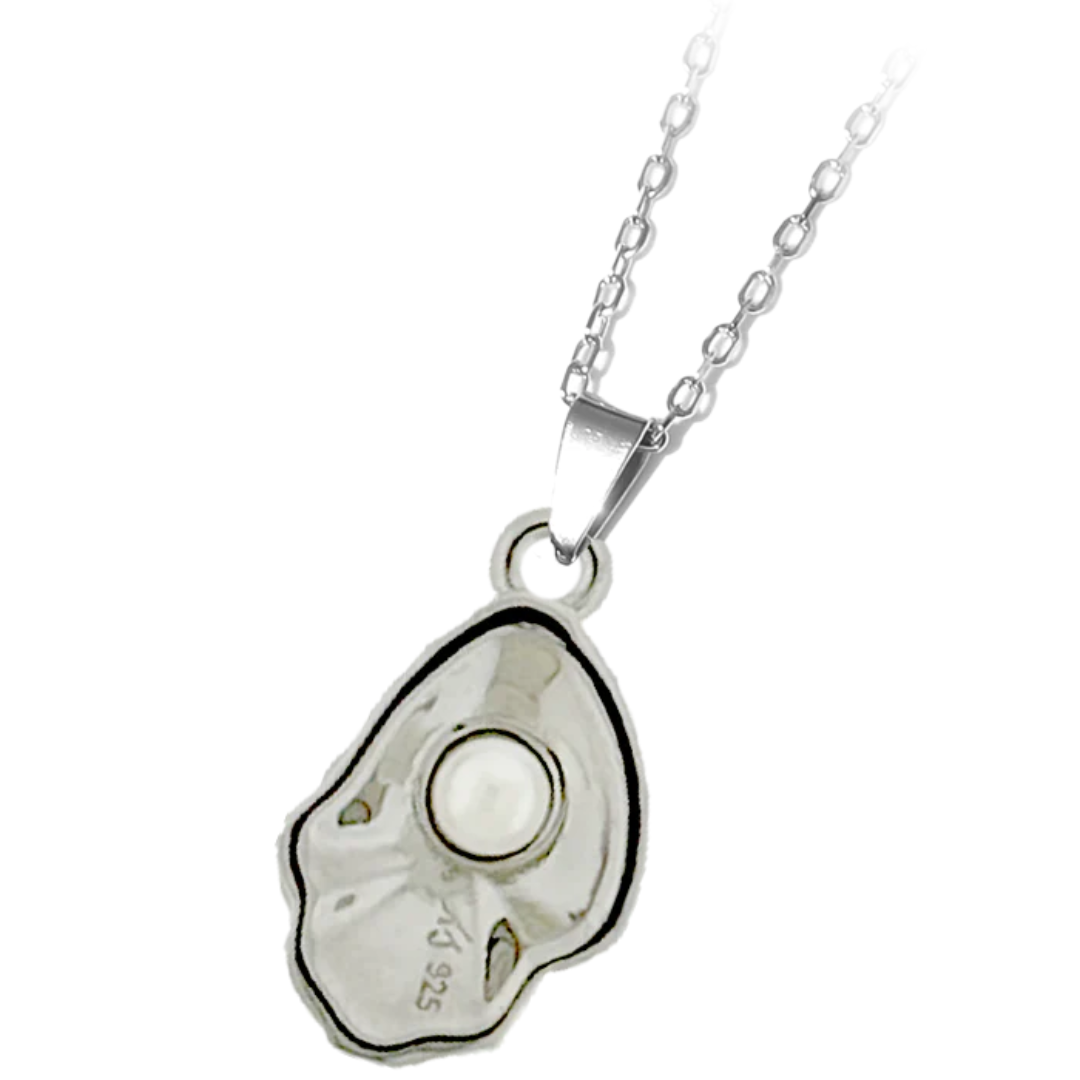 T. Jazelle Oyster Necklace - Silver