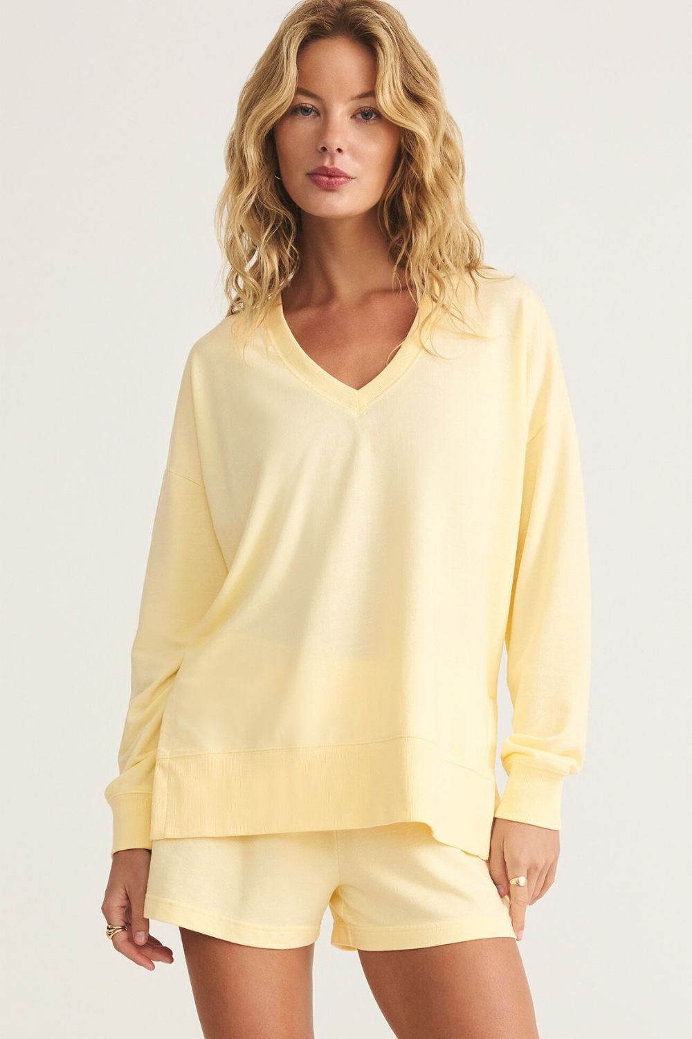 Z Supply Modern V-Neck Weekender - Mellow Yellow