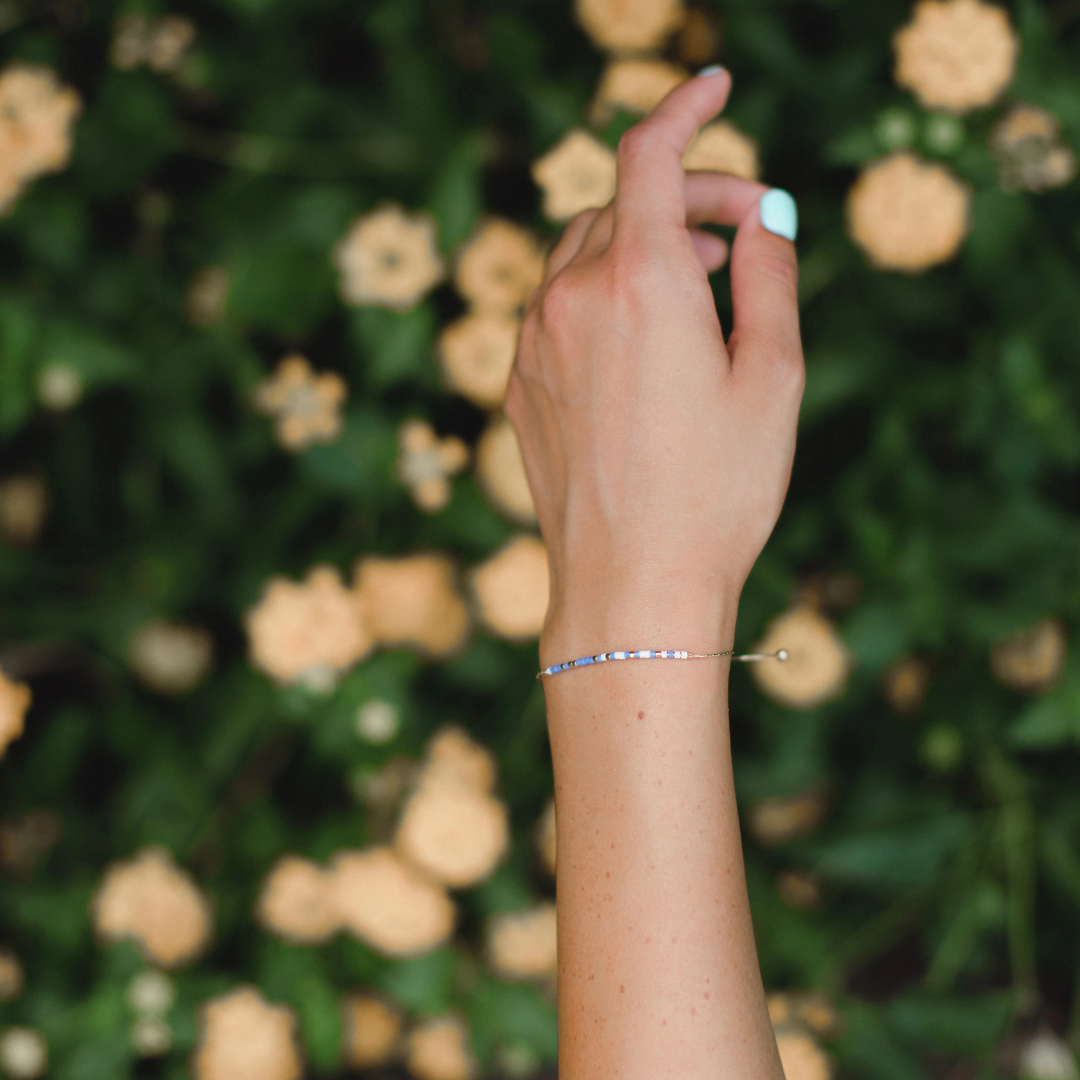 Dot & Dash Morse Code Bracelet - Be Happy/Periwinkle & White