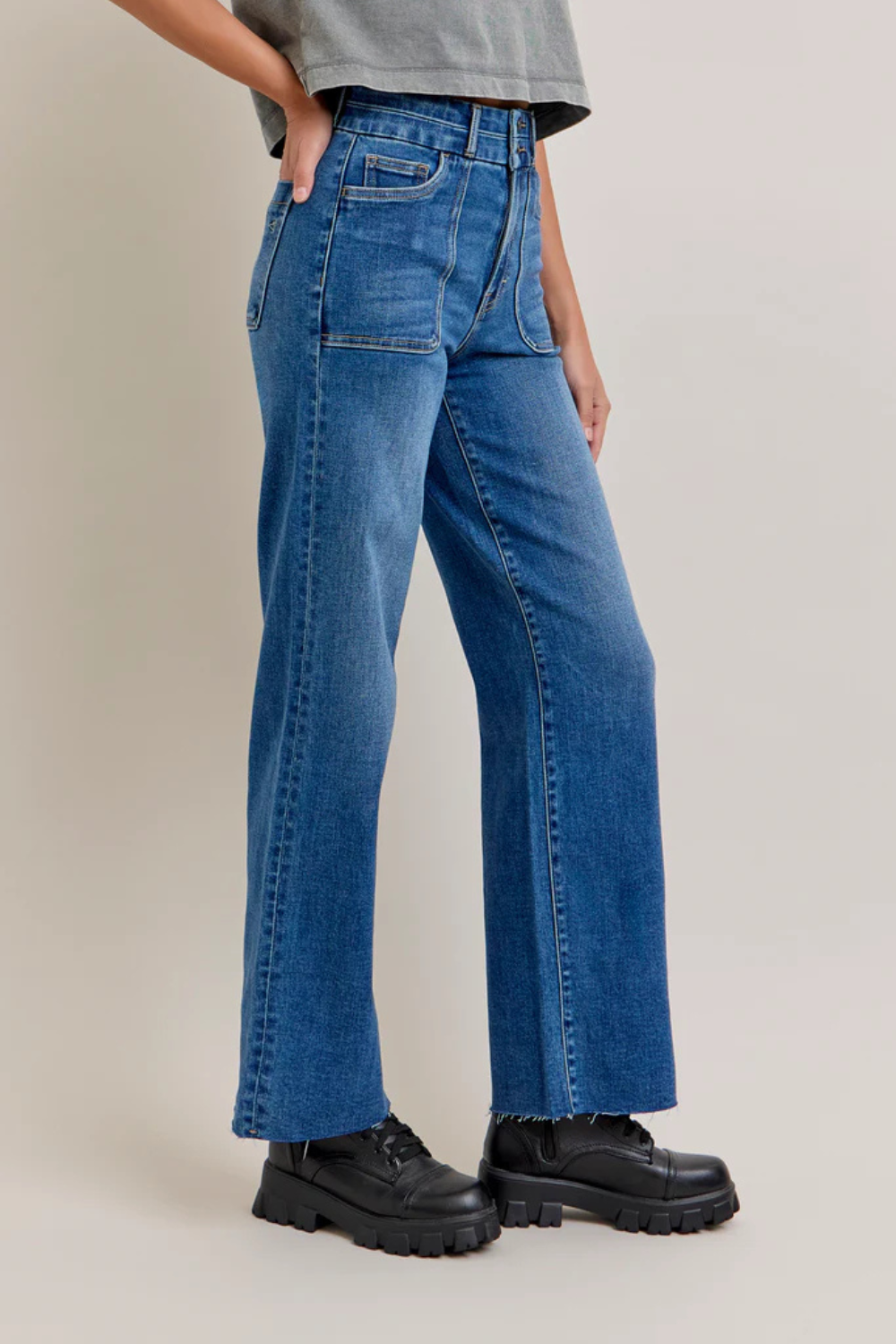 Hidden Logan Dad Jeans w/ Patch Pockets