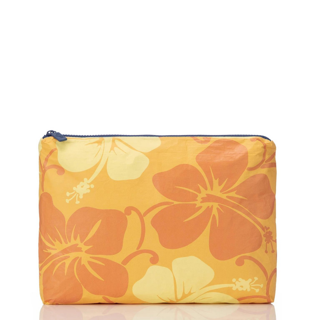 Aloha Mid Pouch — The Cottage