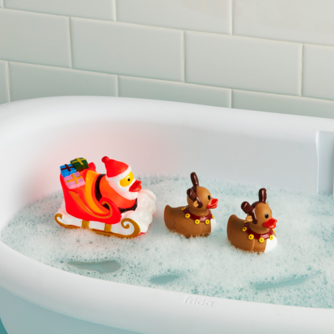 Mud Pie Santa and His Reinducks Bath Toy Set