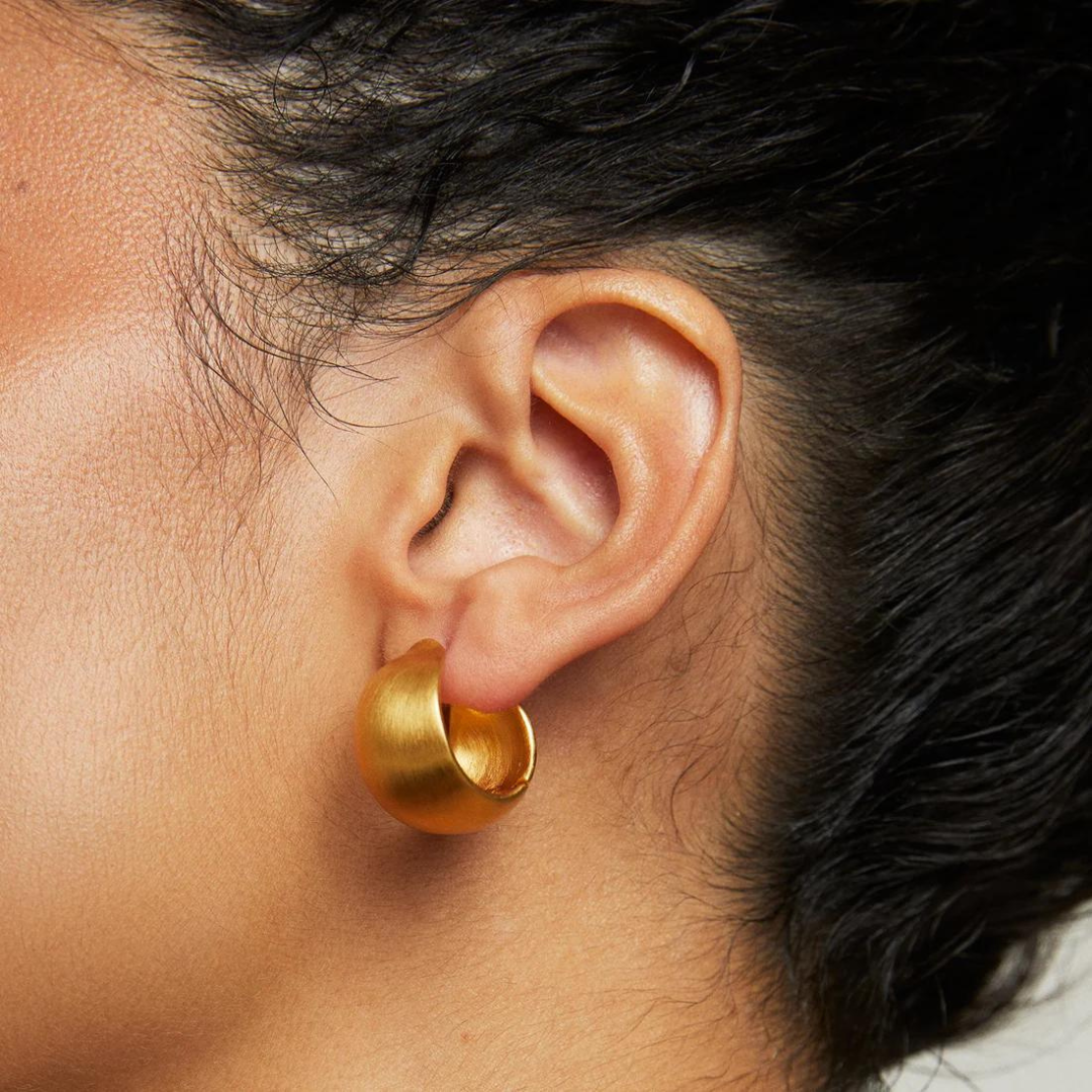 Dean Davidson Flow Huggie Hoop Earrings - Gold