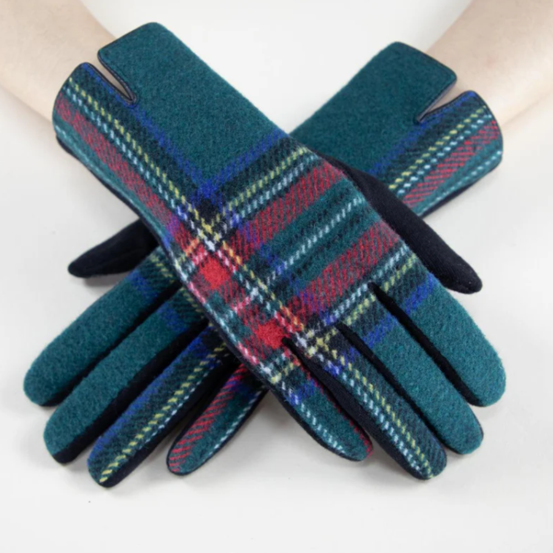 Plaidberry Gloves