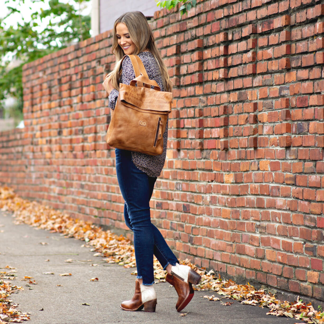 Bed/Stu Howie Bag - Tan Rustic