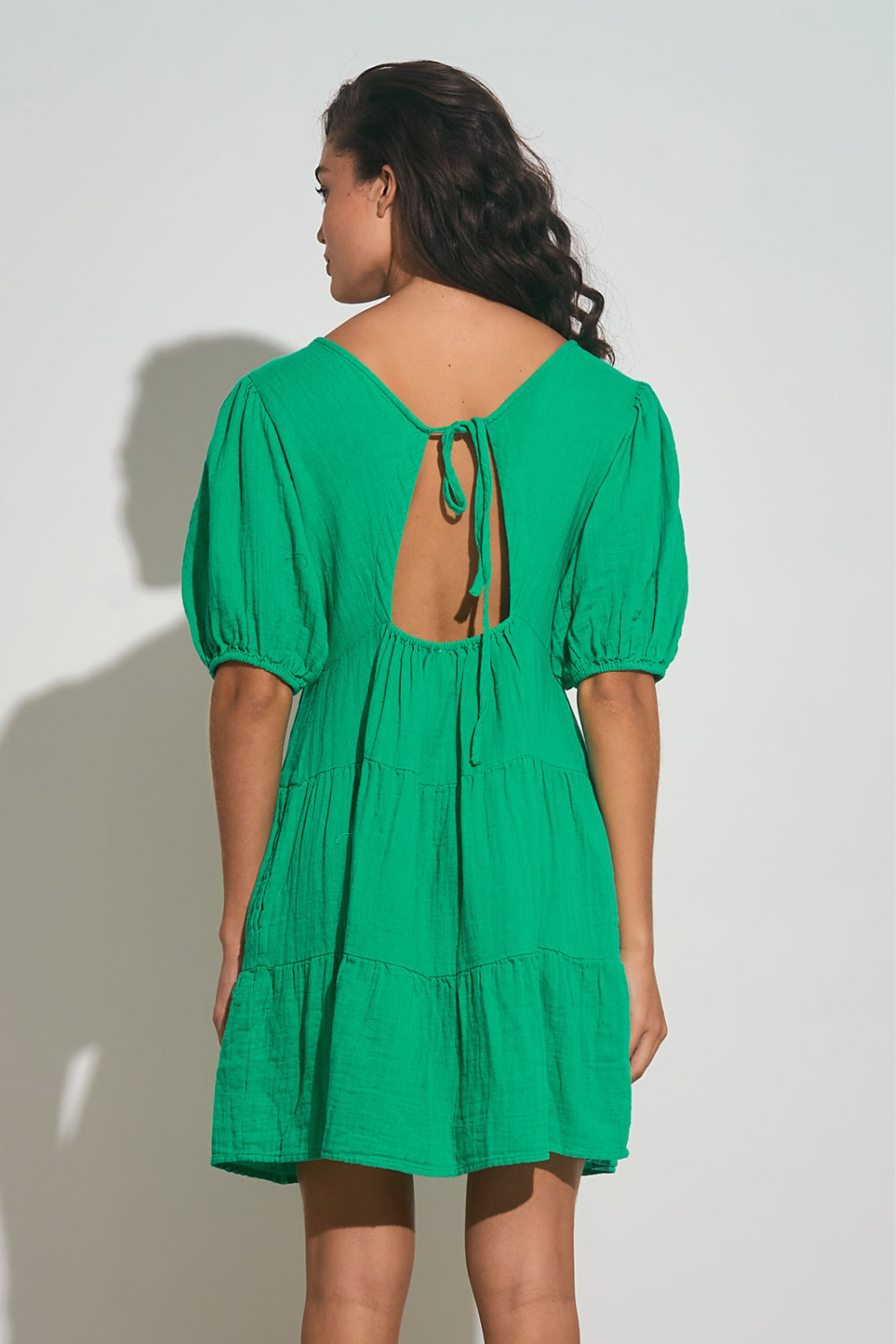Elan Emery V-Neck Dress - Bright Green