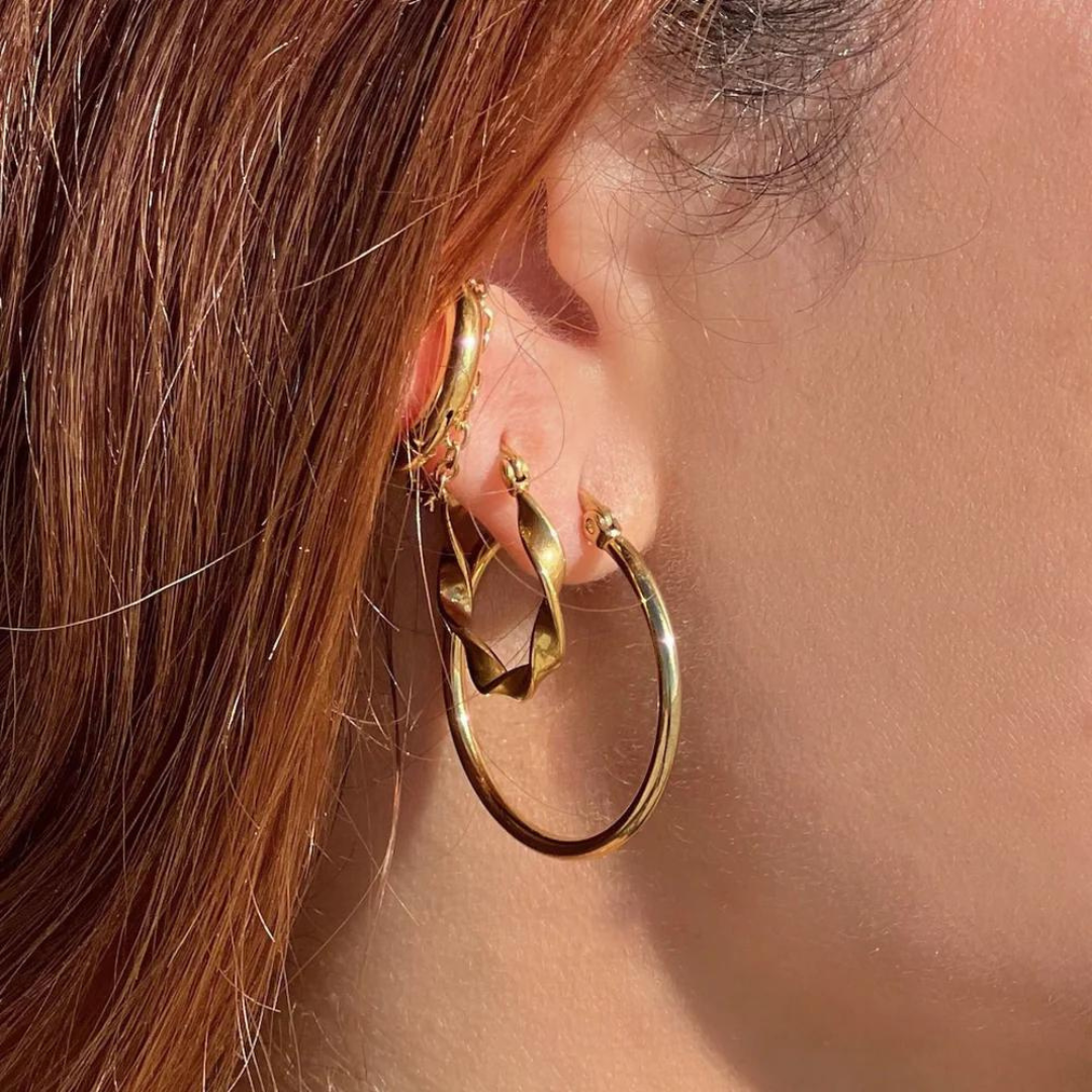 Ellie Vail Laurette Medium Hoop Earrings - Gold