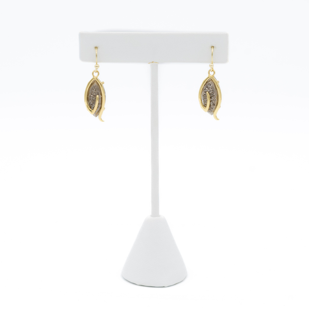 Kimberly James Jewelry Stand Tall Earring