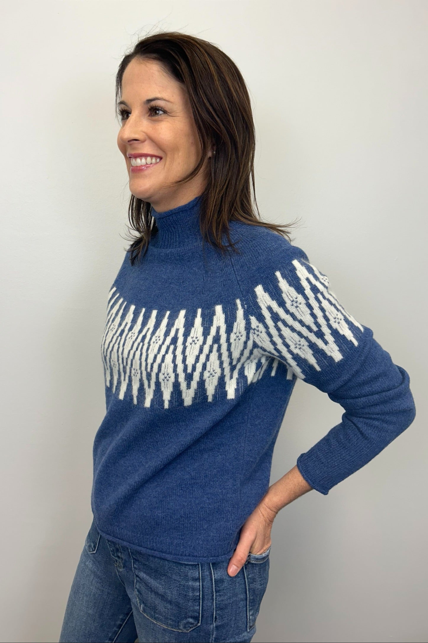 Alashan Sunburst Fair Isle Raglan