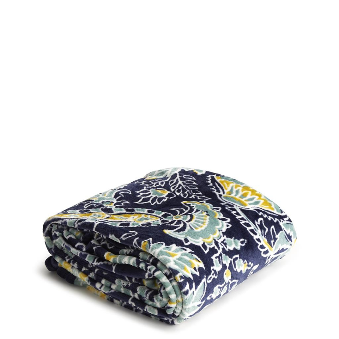 Vera Bradley Plush Throw Blanket - The Cottage