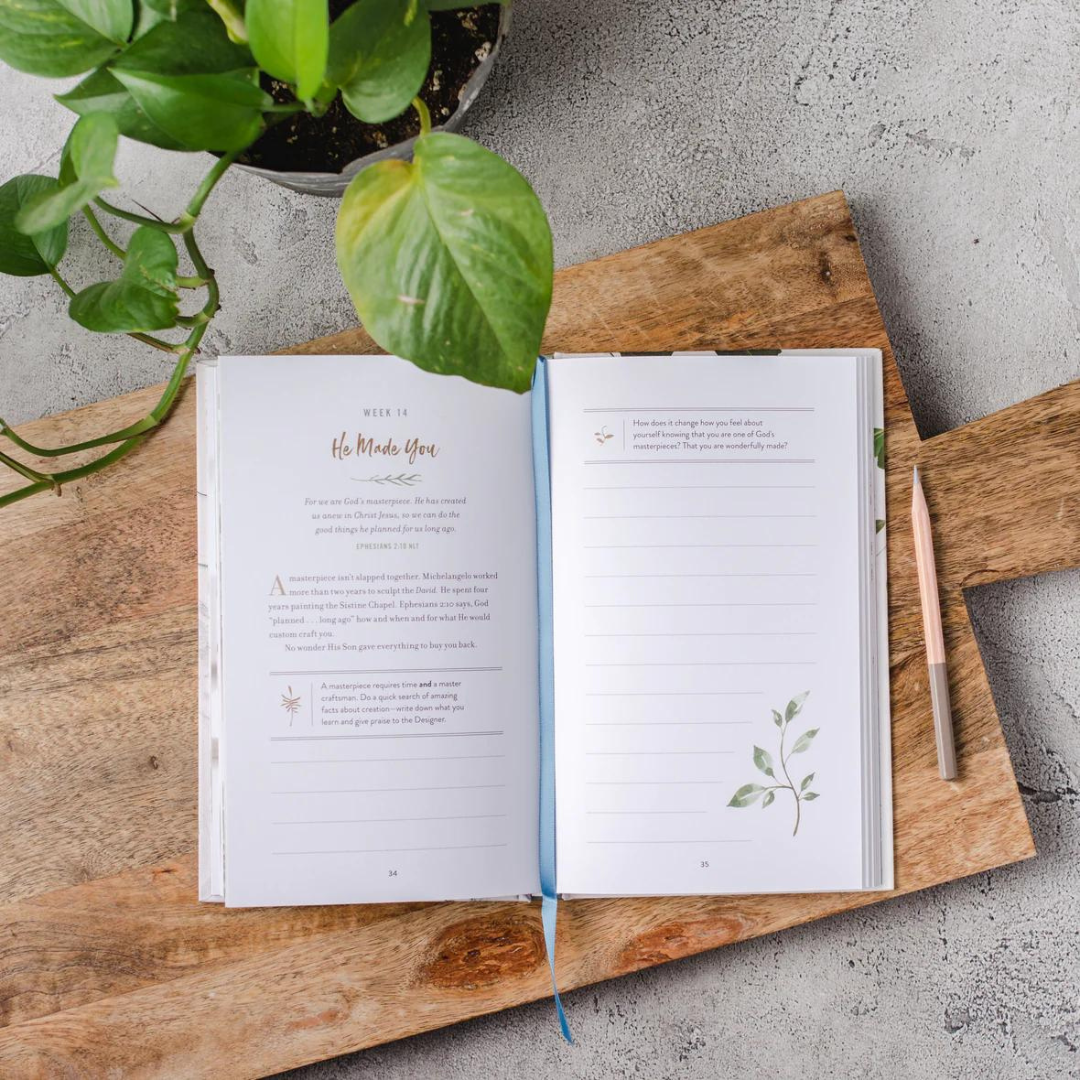 Weekly Gratitude Project: A Challenge to Journal, Reflect, and Grow a Grateful Heart