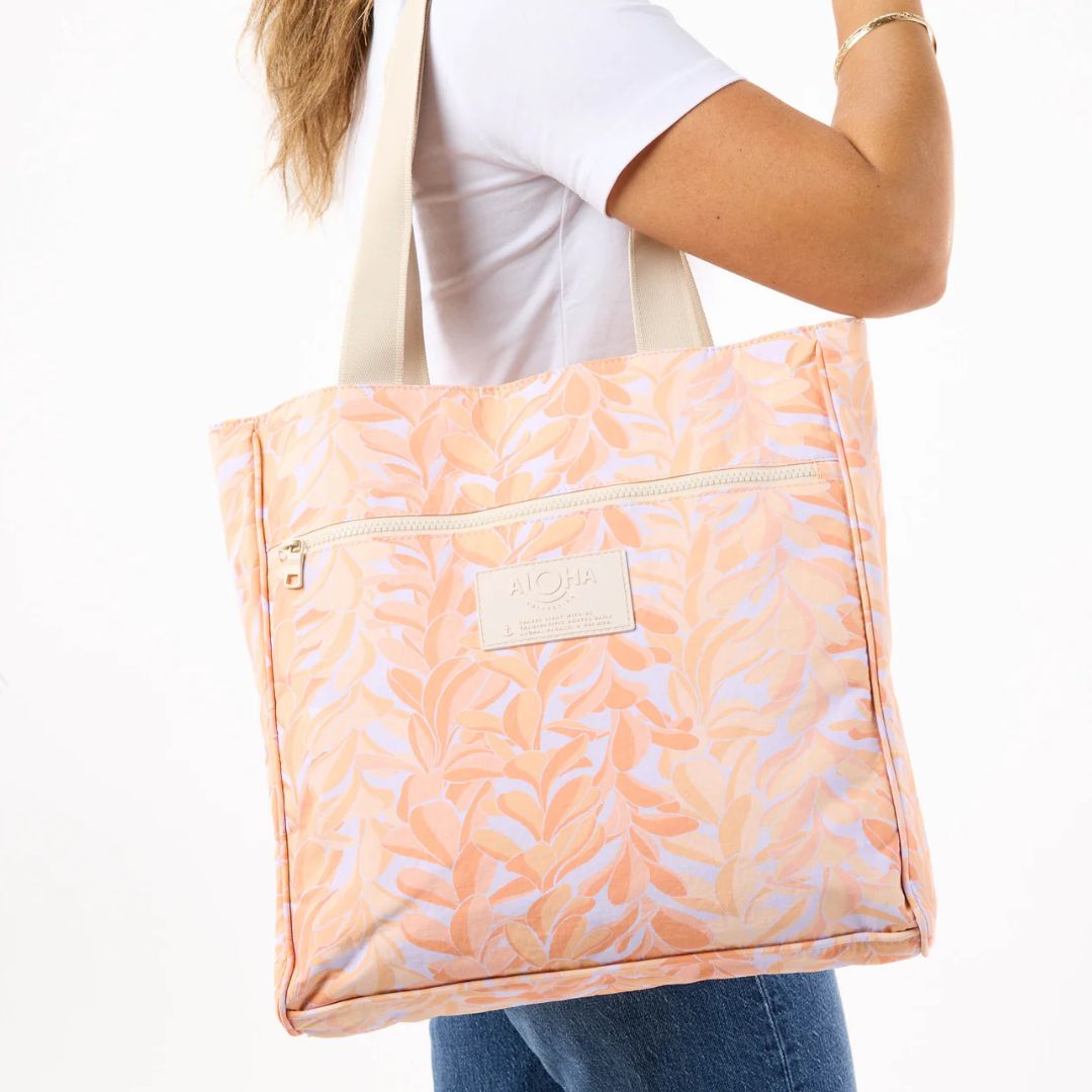 Aloha Lei Stand Daily Tote - Aloha Collection