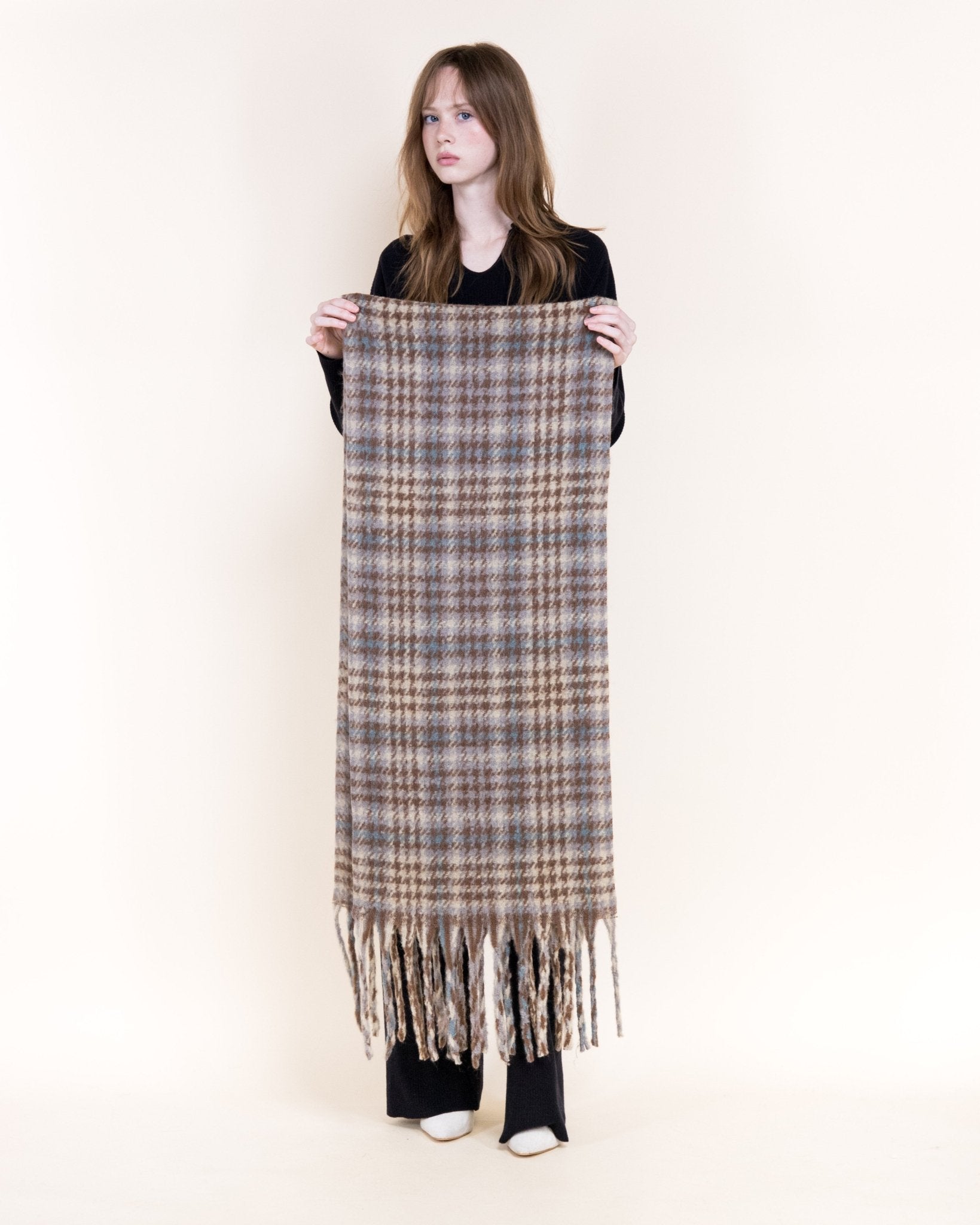 Brushed Houndstooth Scarf - Very Moda