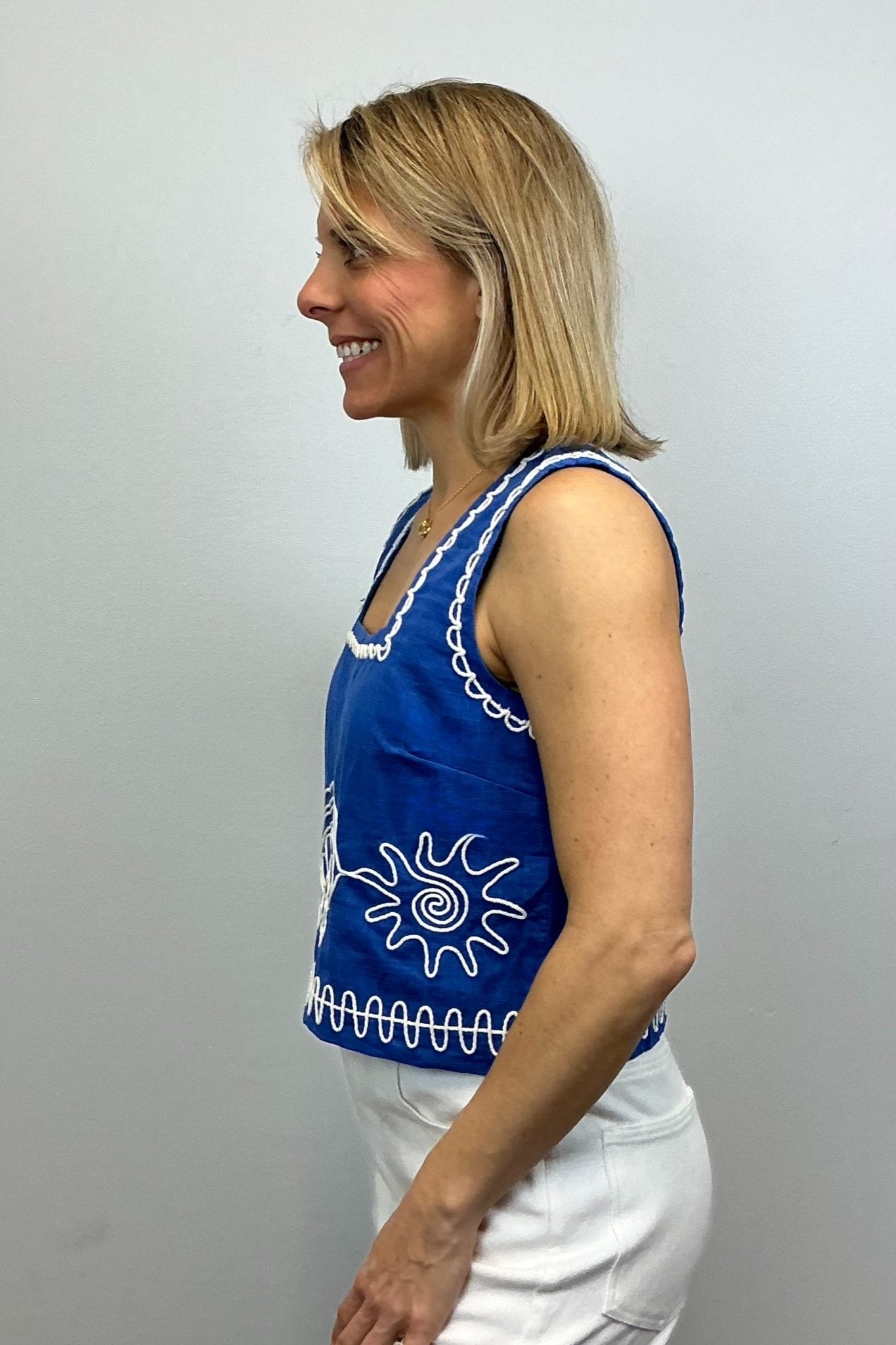 Camellia Shell Embroidered Sleeveless Top - Camellia