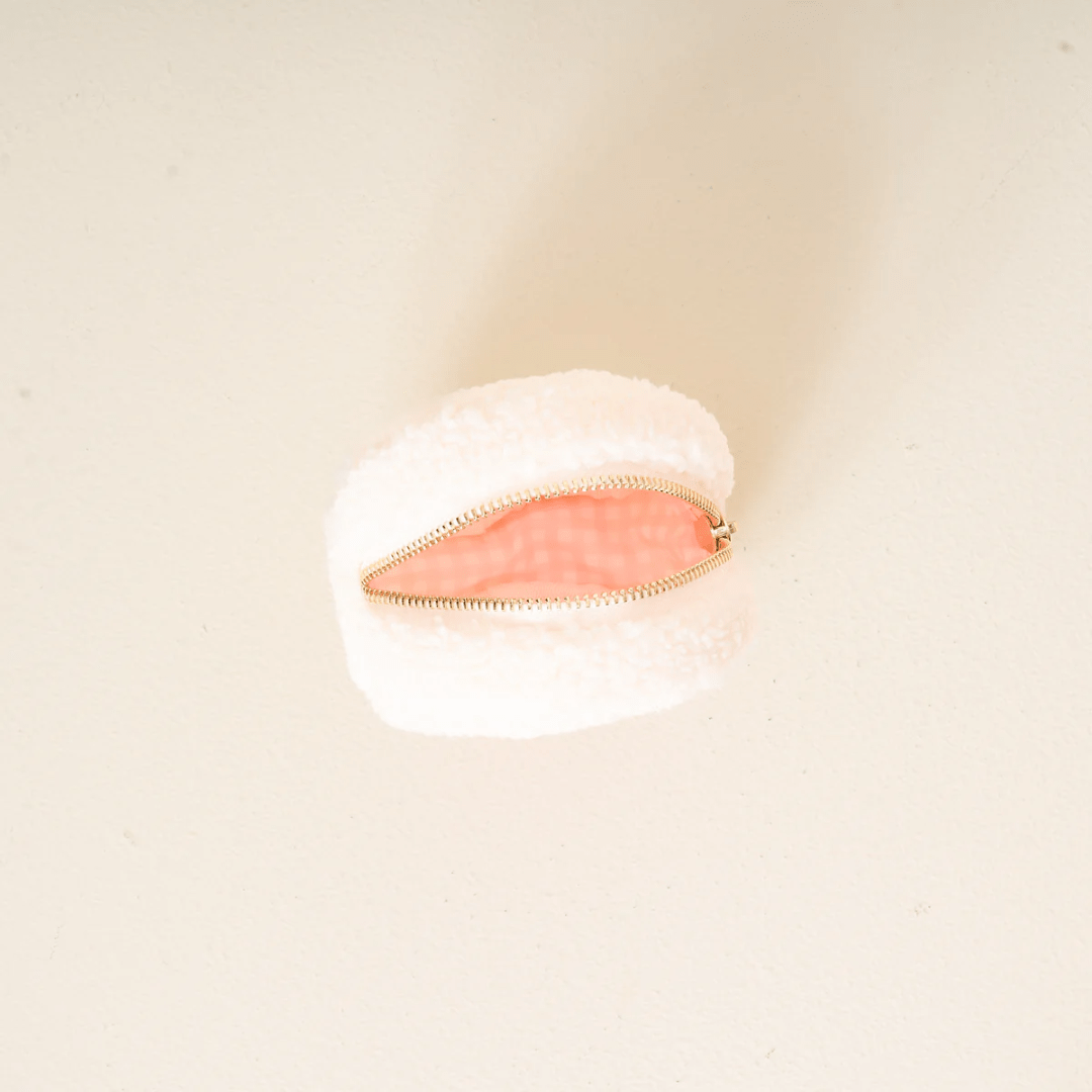 Darling Effect Red Bow - Circle Teddy Pouch - Darling Effect, The