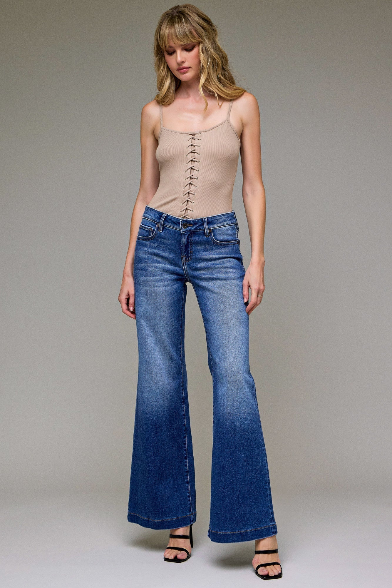 Hidden Low Rise Comfort Flare - Medium Dark - Hidden Jean