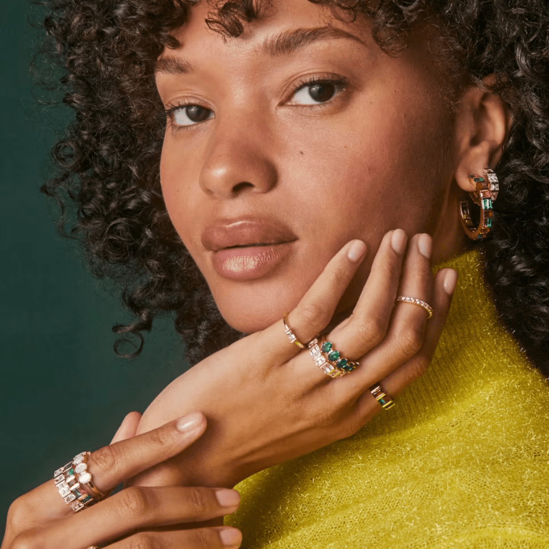 Kendra Scott Jamie Huggie Earrings - Kendra Scott