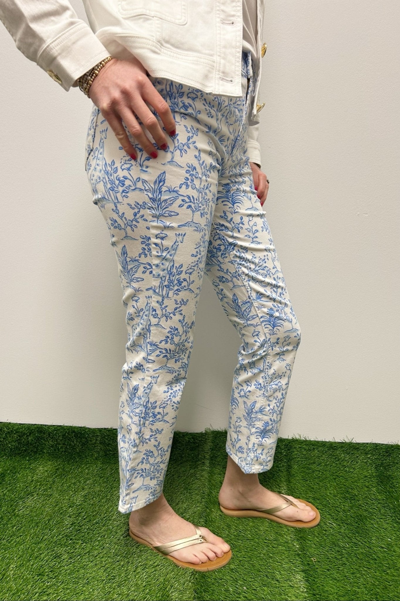 Lilly Pulitzer Annet High Rise Crop Flare - Tall Tales - Lilly Pulitzer