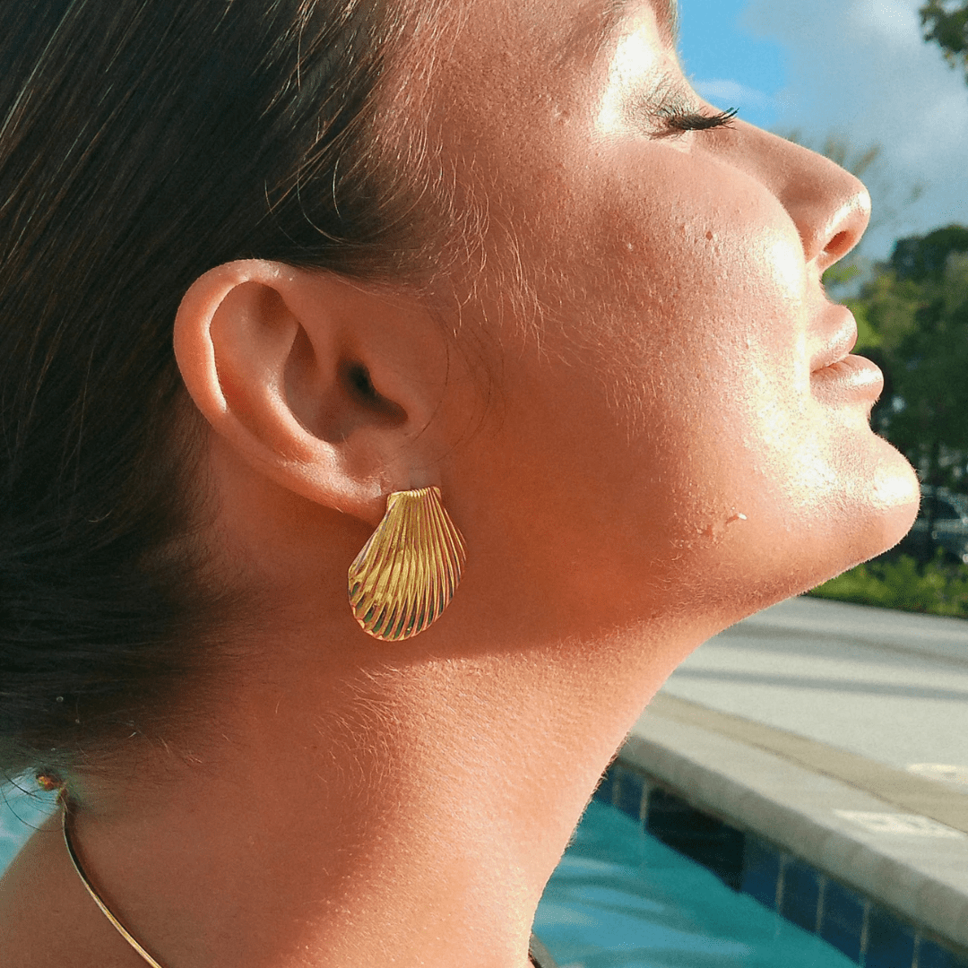 Liv Bella Vita Delphine Shell Studs - Liv Bella Vita