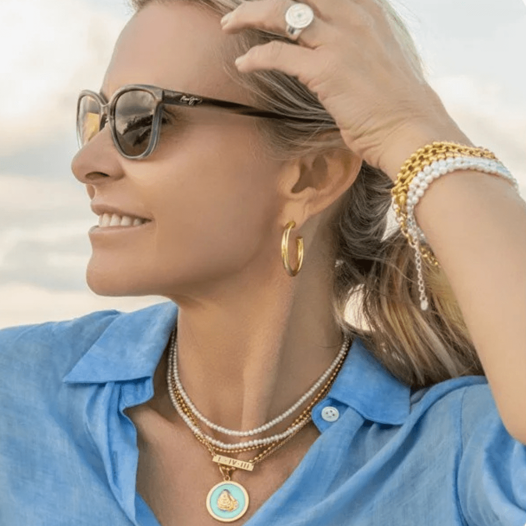 Lola Oyster Pendant - Medium - Lola