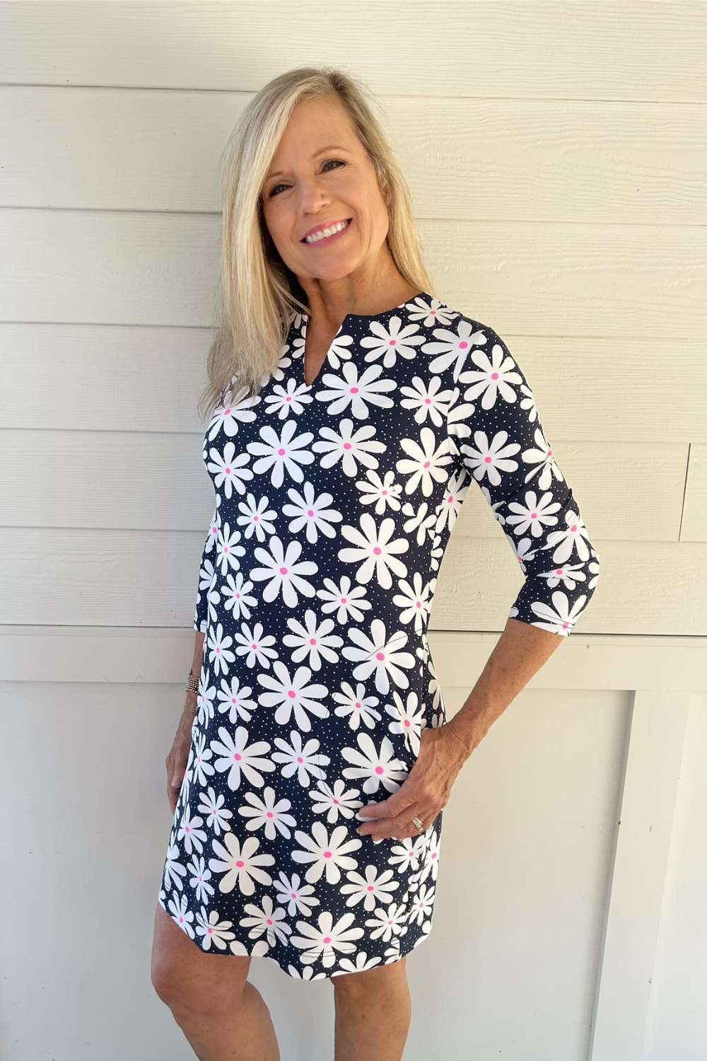 Lulu-B Notched Travel Dress in Daisy Navy - Lulu-B Clothing