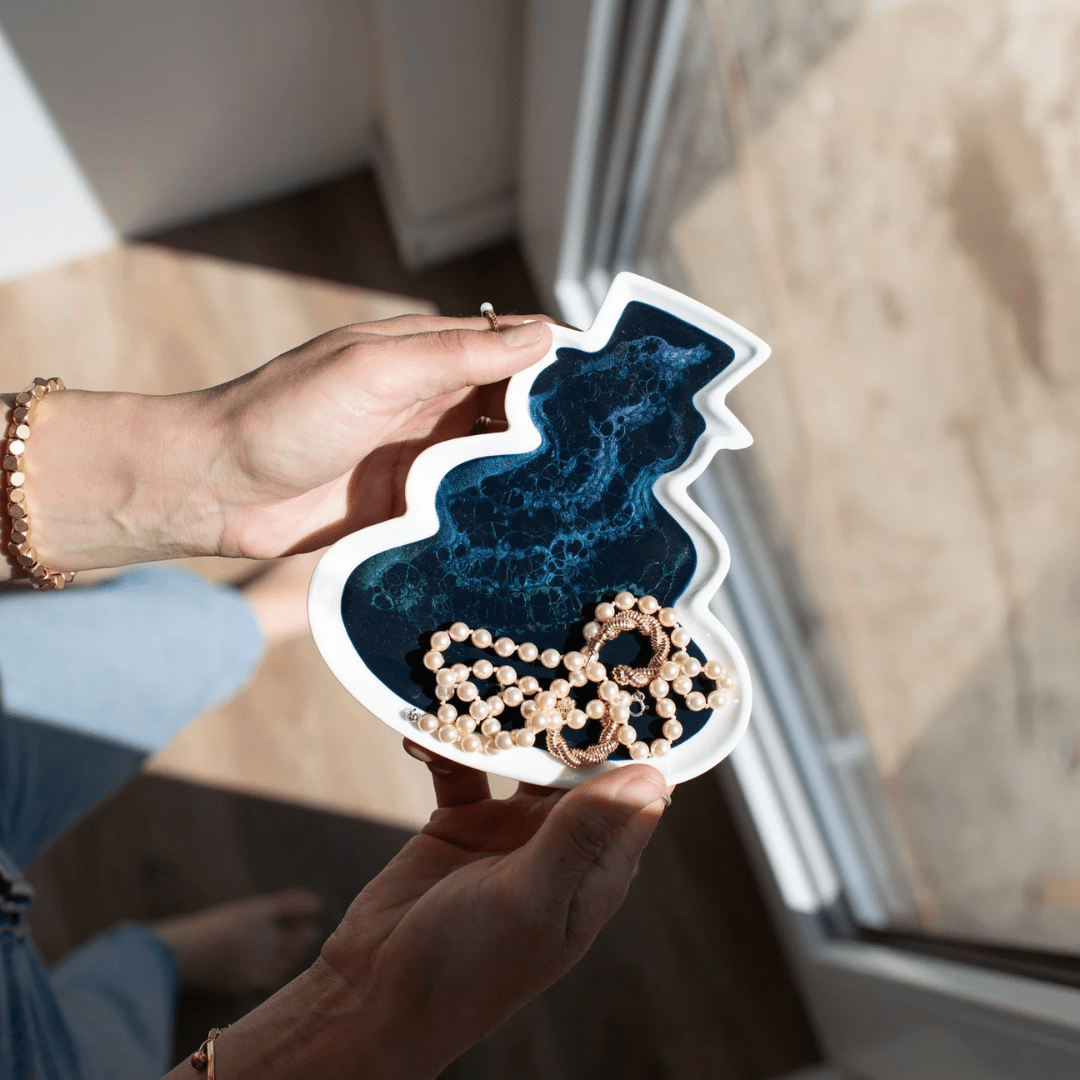 Lynn & Liana Snowman Tray - Northern Lights - Lynn & Liana