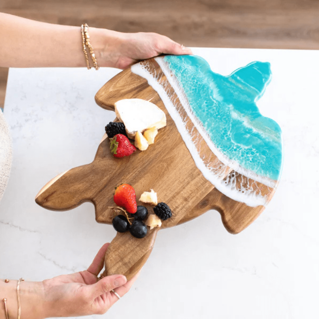 Lynn & Liana Turtle Cheeseboard - Lynn & Liana