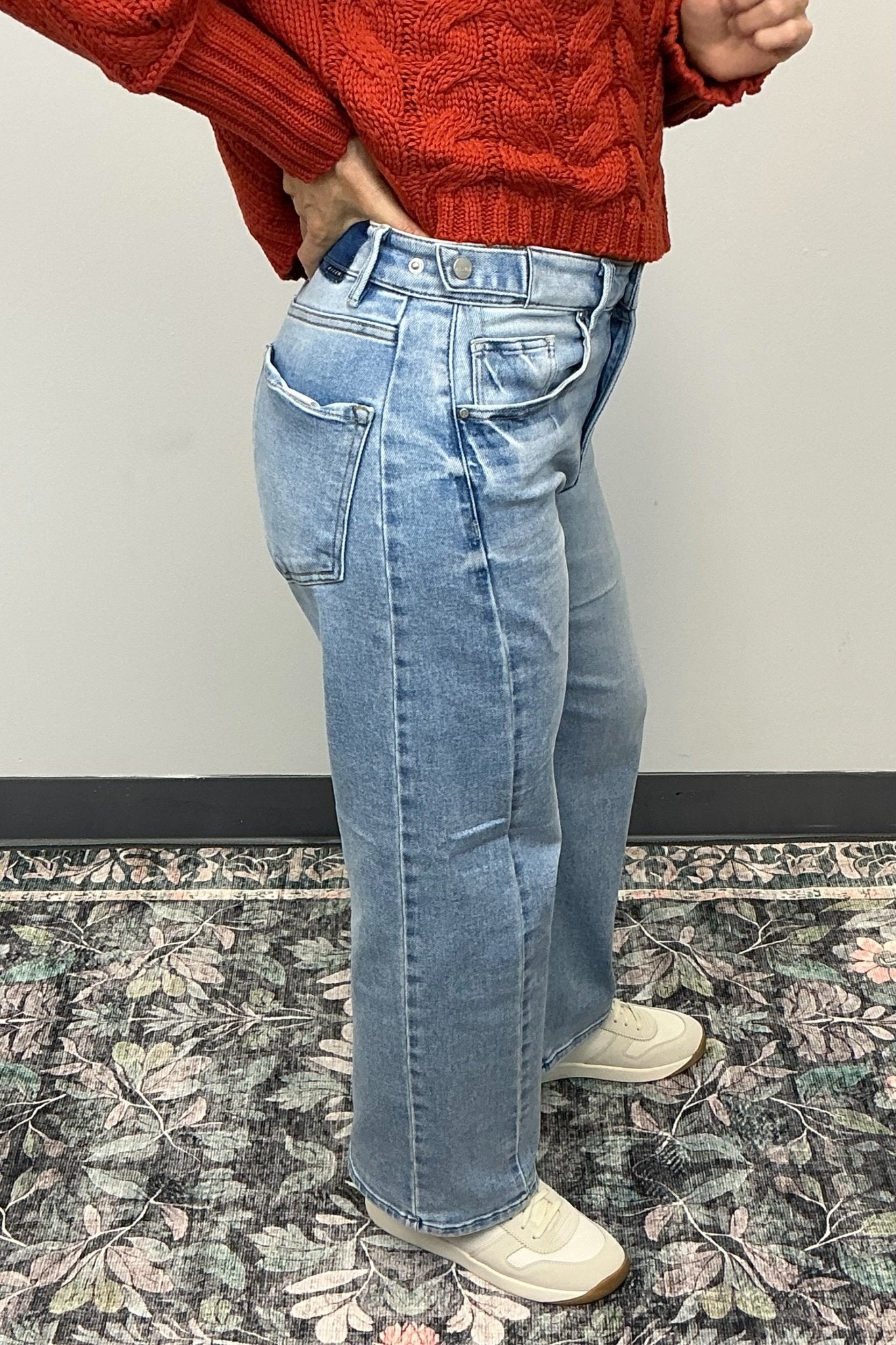 Risen Jeans High Rise Crop - Light Wash - Risen Jeans