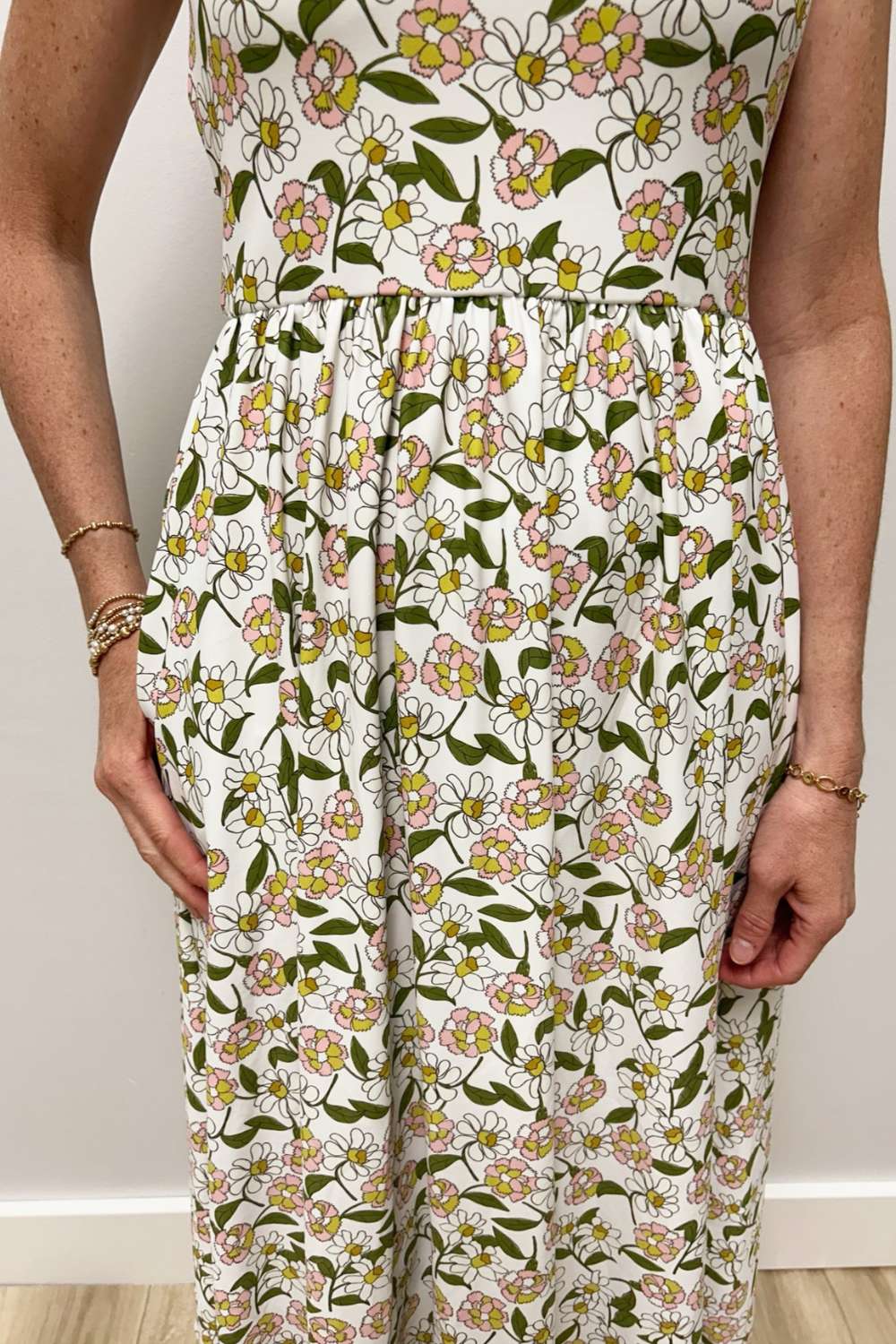 Smith & Quinn Izzy Dress - Oopsy Daisies - Smith & Quinn