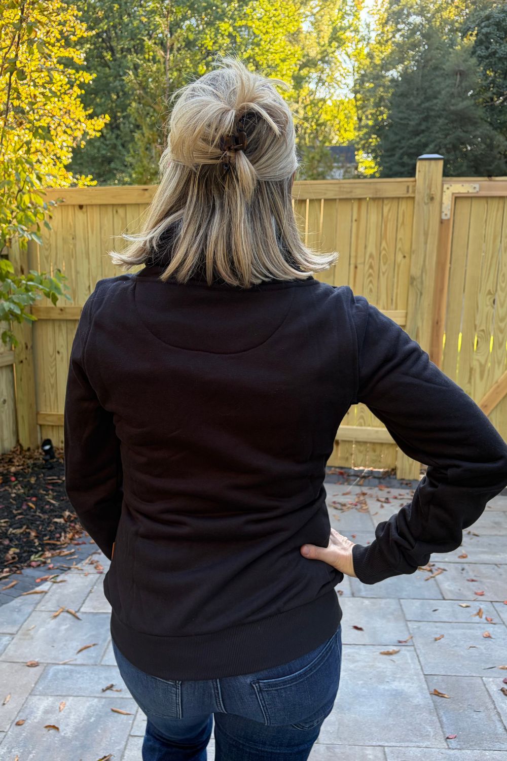 Wanakome Hestia Zip Cowl Neck Sweatshirt - Black - Wanakome