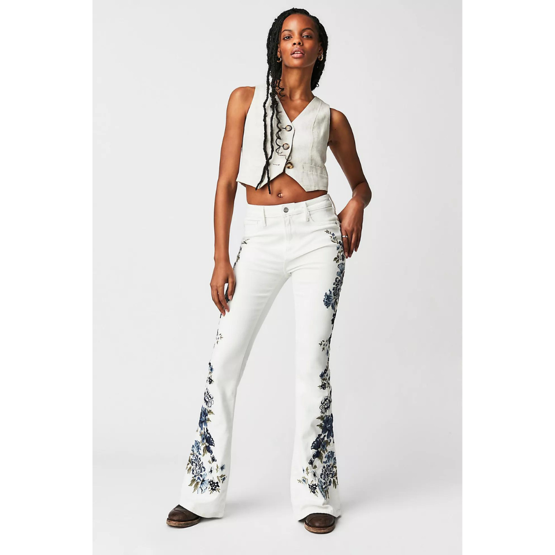 Driftwood Farrah Flare Jeans - White Bluebell Fleur